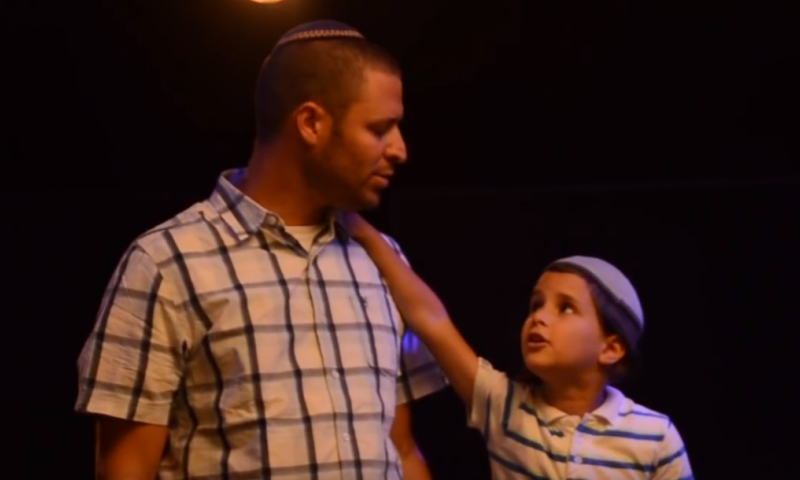 "אחת שאלתי": משפחת נחושתן בביצוע מרגש לאלול