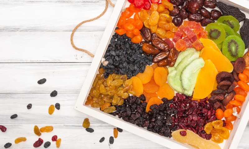 פירות יבשים: מי הכי משמין ומי הכי בריא?