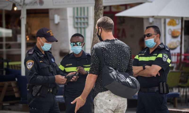 אמון הציבור בדת הקורונה: בין המאמינים לכופרים