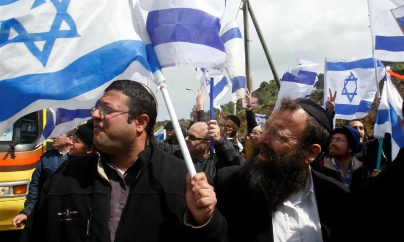 בן גביר ומרזל לנתניהו: אם תתערב נפנה לבג"ץ