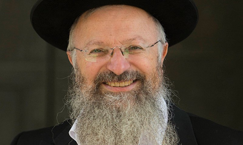 הרב שמואל אליהו: "ציפי לבני עוברת על החוק"