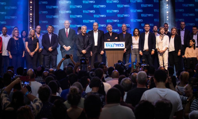 מי הולך עם גנץ ומי נשאר עם לפיד ויעלון? כל השמות