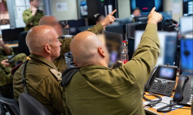 במהלך השבת: צה״ל תקף עשרות משגרים של חיזבאללה