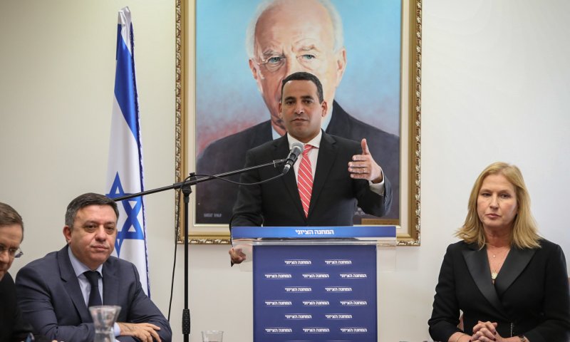 חסון הגיש תלונה נגד רגב: "שכחה שהיא לא טוקבקיסטית"