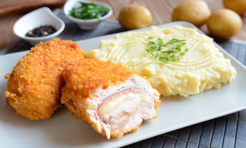 שניצל ממולא פירה זה הדבר הכי טעים שיש | מתכון