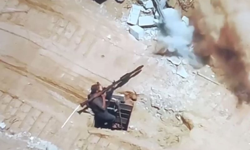 מחבל יצא מפיר עם RPG וחוסל במקום