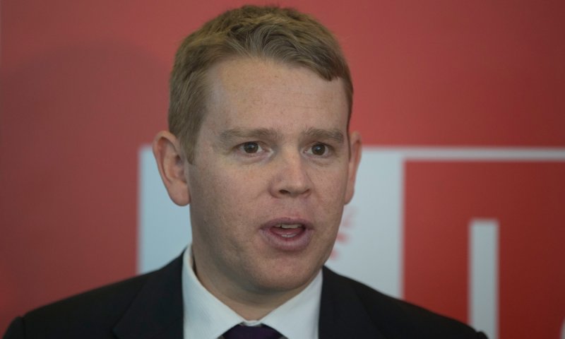 במקום ארדרן: כריס היפקינס הושבע כרה"מ של ניו זילנד