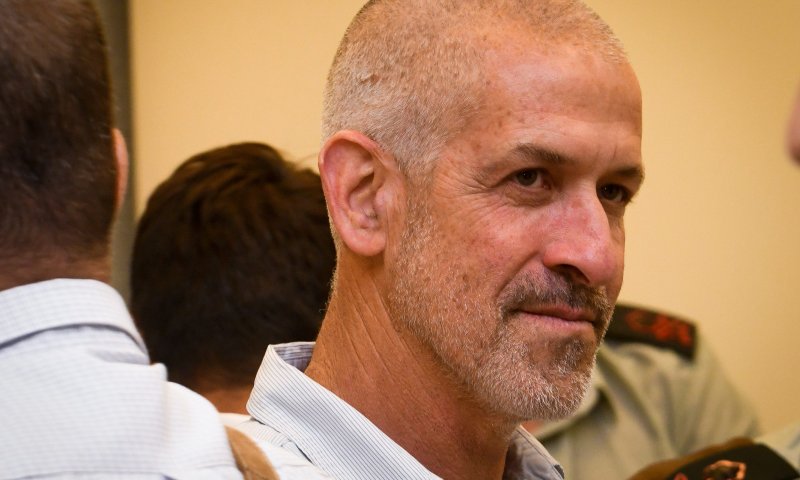 פרסם שרשור על רונן בר וקיבל שיחת איומים מהשב"כ