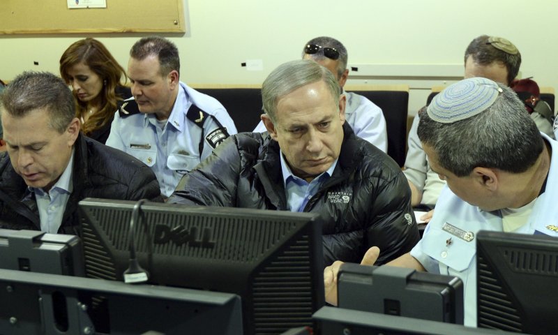 נתניהו בחפ"ק השריפות: "יש סימנים להצתות אנוש"