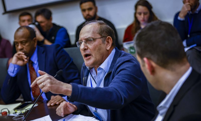 המשפטן הבכיר מאיים: "יהיה מותר להפעיל אלימות, יהיה רע מאד"