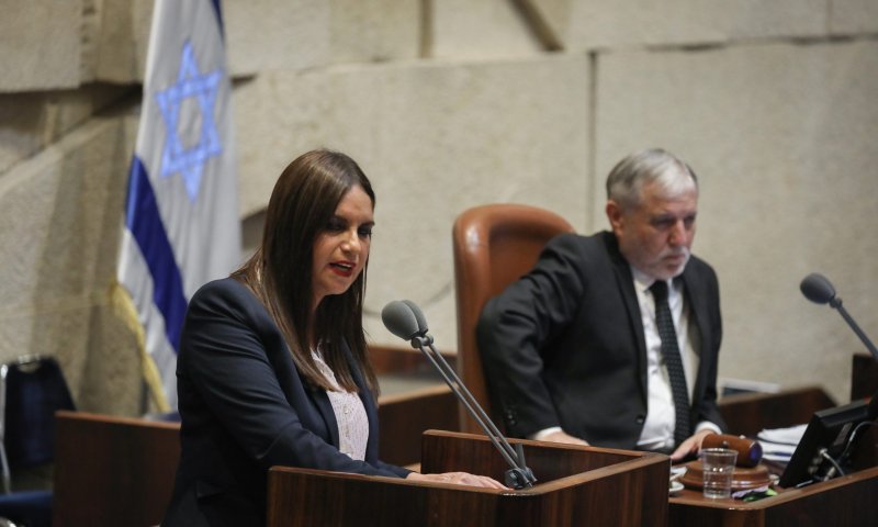 הצעת חוק: מי ישלם דמי מחלה לנכנסים לבידוד?