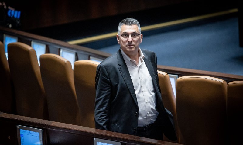 גדעון סער מפתיע: מאחל לממשלה הבאה בהצלחה