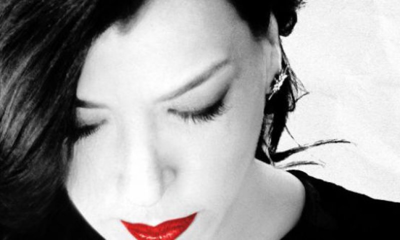 "מוקדש לכל הלא מתנצלים" דיקלה בסינגל חדש