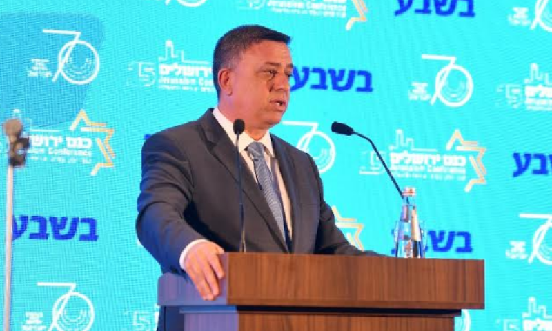 "הרבנים החרד"לים מפלגים, קיצוניים מסיתים ומדירים"