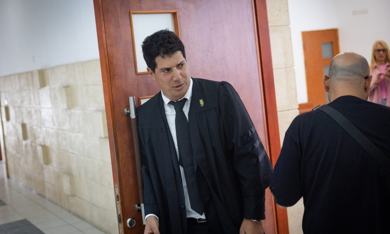מכה לעמית חדד: השופטים דחו את בקשתו לפרוש מתיק נתניהו