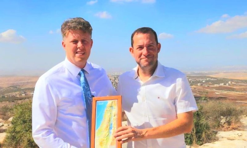 יועצו של יו"ר בית הנבחרים: "כבוד להכיר בריבונות" | צפו