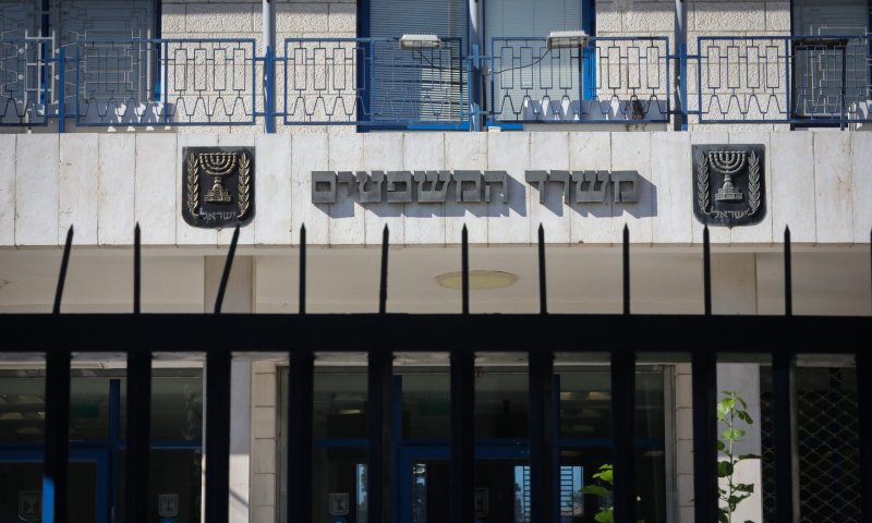 התיק נגד הבכיר הפוליטי נסגר על ידי הפרקליטות