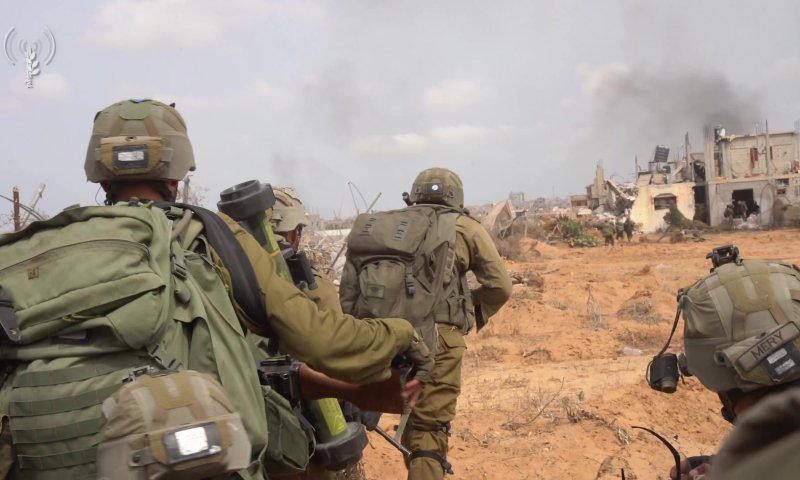 שחרור החטופים: בכירים במערכת הביטחון בווידוי דרמטי