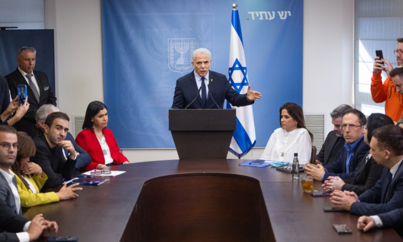 ומי שר החינוך? זו הממשלה החלופית של יש עתיד