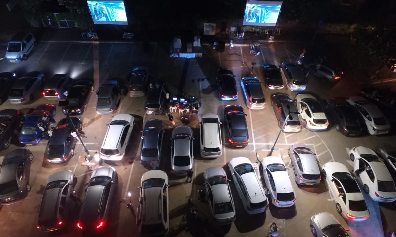 הפתרון היצרתי למסיבת סוף שנה: דרייב אין