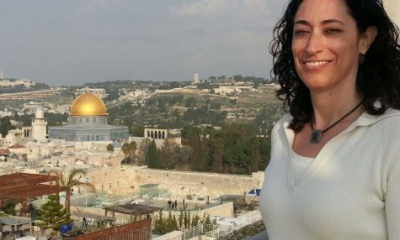 בנט ישריין את ענט רוט בחמישייה השלישית