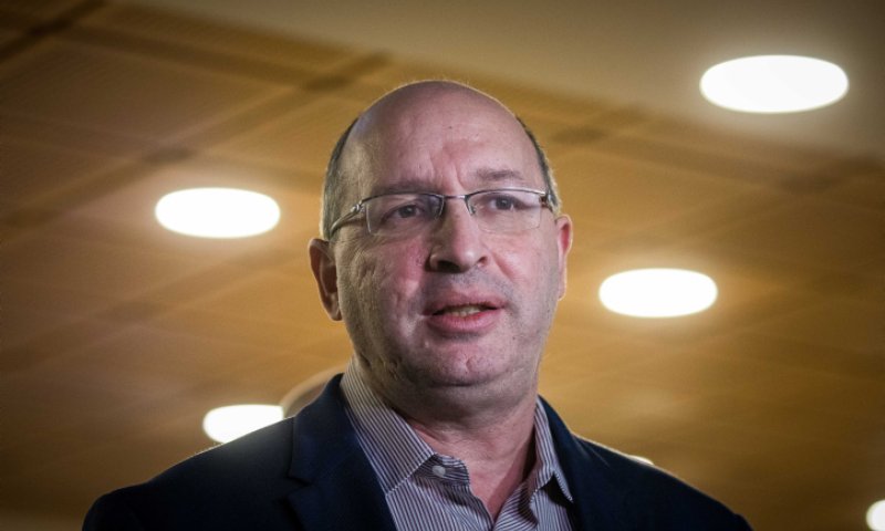 ניסנקורן: "מפיצים שקרים ותאוריות קונספירציה"