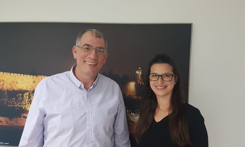 קריאה לוועדה המסדרת: בחרו נציגה לא דתייה לשריון