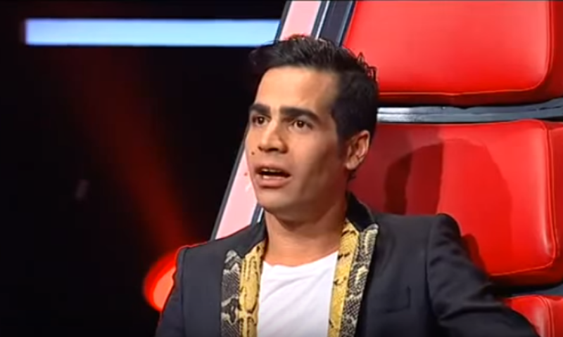 בעקבות חשד הגולשים: אביב מרגיש צורך להסביר