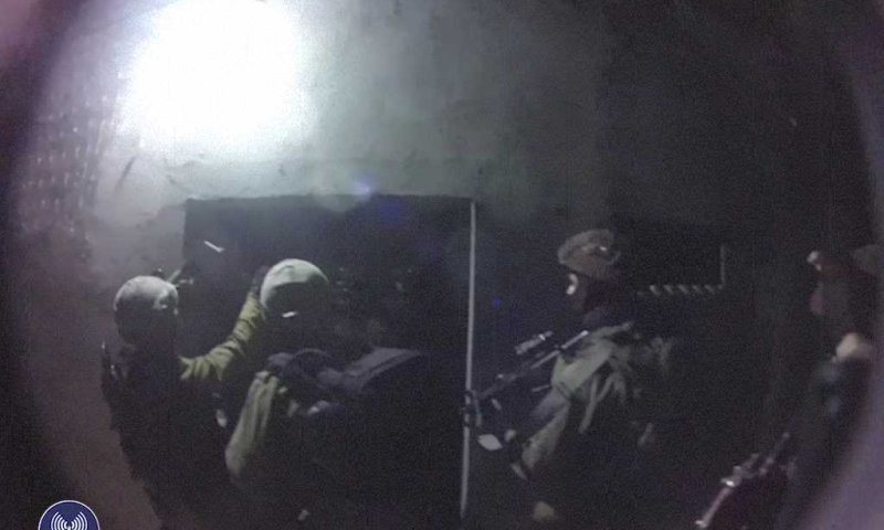 צפו: כח צה"ל עוצר את המחבל מהפיגוע בשרונה