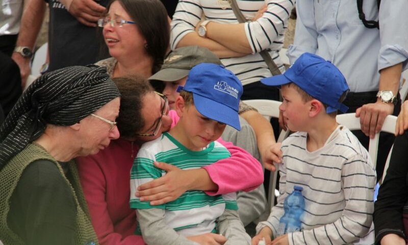 משמחה ליגון: תיעוד מהלווית ניצב משנה ברוך מזרחי הי"ד