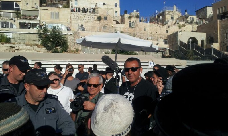 אלפי תלמידות חרדיות מול נשות הכותל