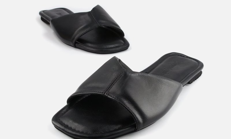 שחור בקיץ? בואי ללמוד איך לובשים את זה נכון