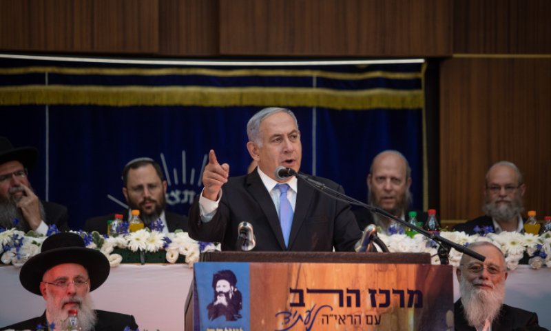 נתניהו נפגש עם רבנים סרוגים: הסירו תמיכה מבנט