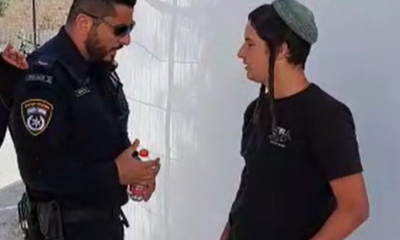 צפו: נערים נעצרו עם גדי בדרך להקריב קרבן פסח