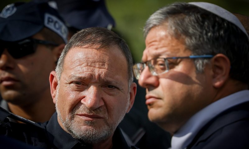 חילופי האשמות קשים בין השר בן גביר למפכ"ל