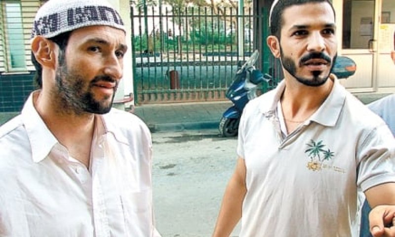 משגיחים על עצמם