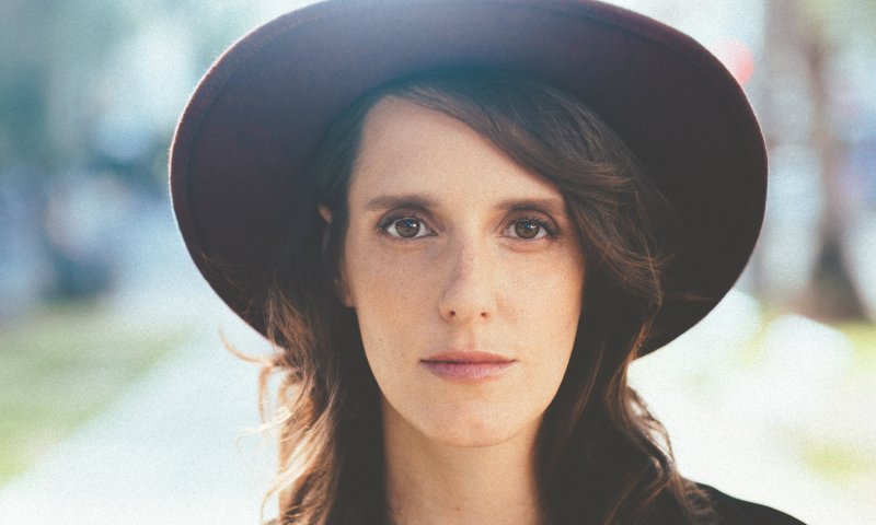 האזינו: דניאלה ספקטור מחדשת את רחל