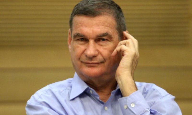 חיים רמון: לנתניהו יש עוד קלף אחד מול נפתלי בנט