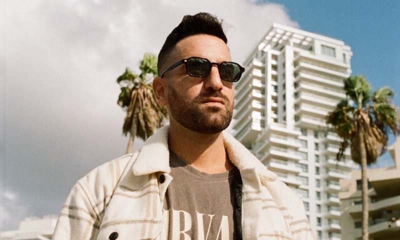 "שבעה באוקטובר": איזי בשיר חדש על המלחמה