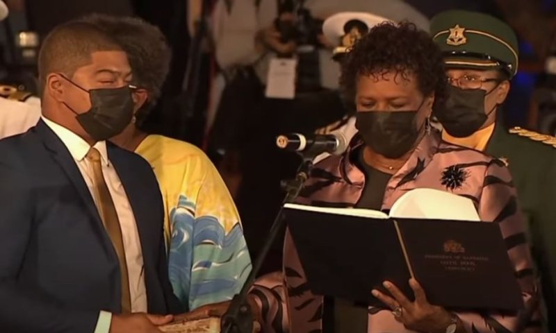 אחרי כמעט 400 שנה: ברבדוס נפרדה מבריטניה