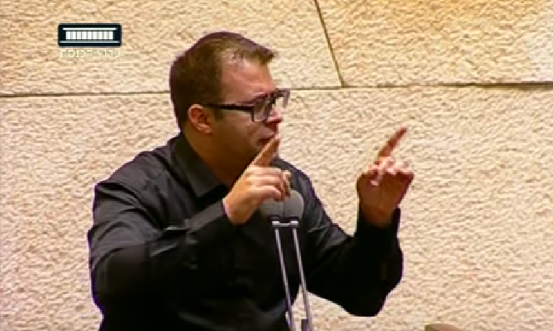 צפו: "נאום השווארמה, צ'יפס סלט" של אורן חזן