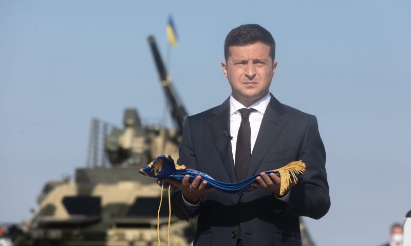 חודש למלחמה באוקראינה: זלנסקי קורא להפגין בעולם