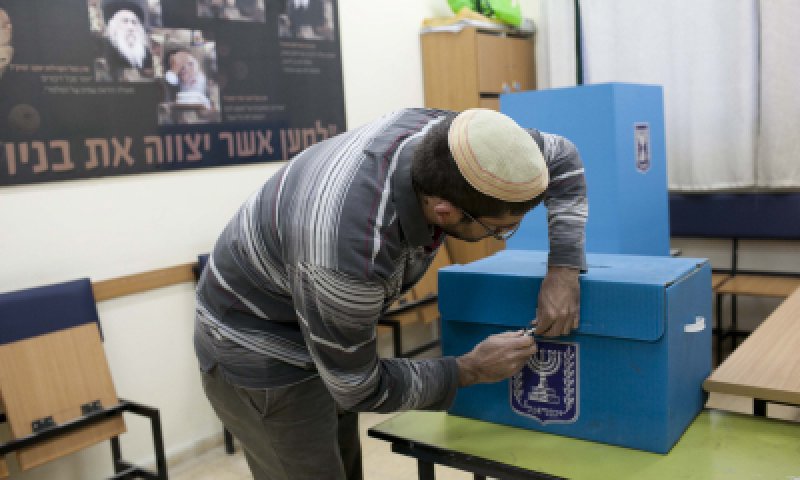 שו"ת בחירות: מצווה להצביע? מה נחשב שוחד בחירות?