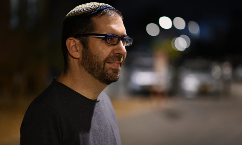 בני וילנר בסינגל חדש: "אם רק נדע לספר"