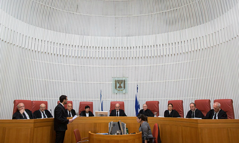 האם לאדם דתי מותר לכהן כשופט?