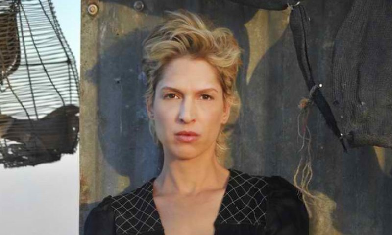 מרגש: מיקה קרני זכתה לילד ולהריון נוסף במקביל