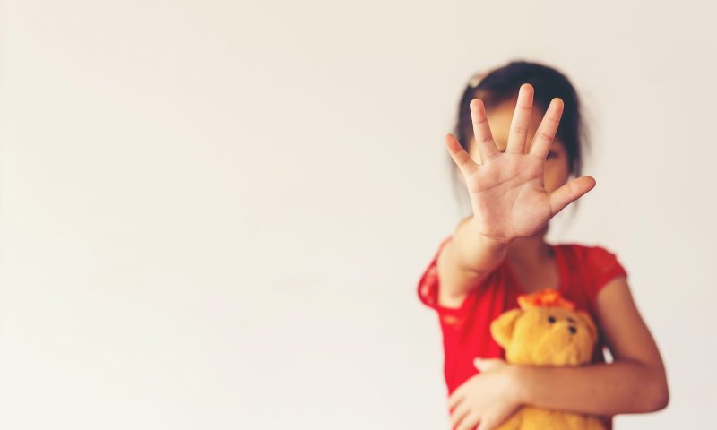 זוג מבוגרים נעצרו בחשד להתעללות בפעוטות בגן ילדים