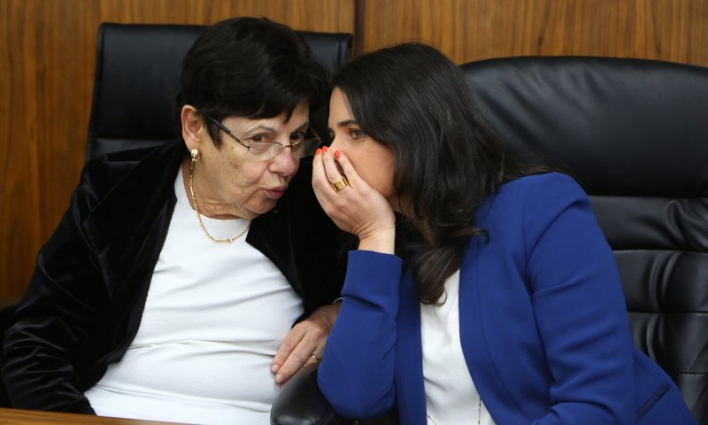 "אהבתי אותך מאוד": השרה שקד בהספד למרים נאור