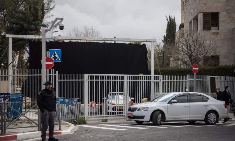 מאבטח בבית ראש הממשלה פלט כדור ונפצע קל