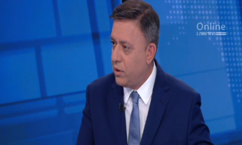 מסיר את הכפפות: גבאי משגר איום לחברי מפלגתו